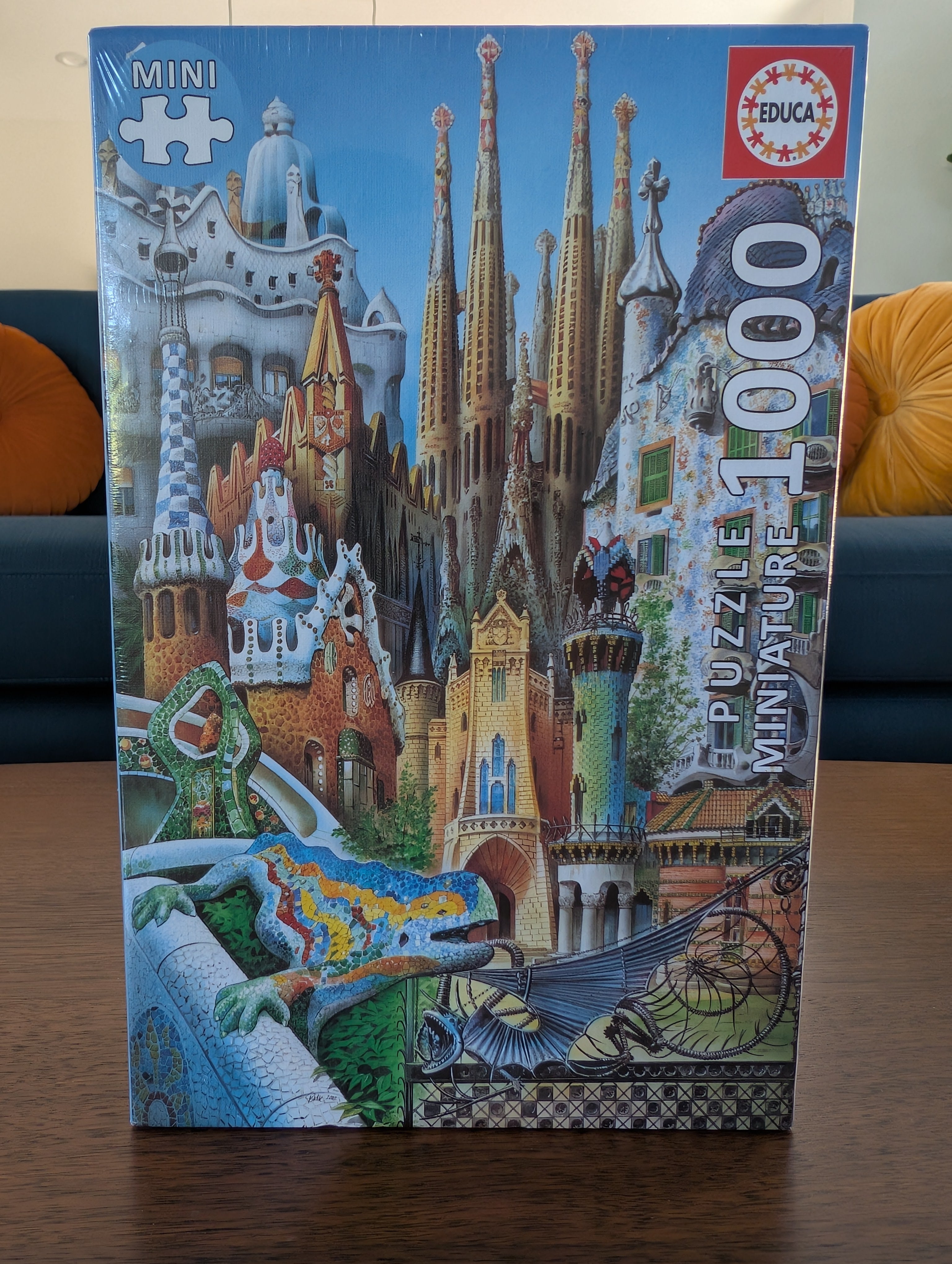 Collage Gaudi, 1000-piece mini puzzle, Educa