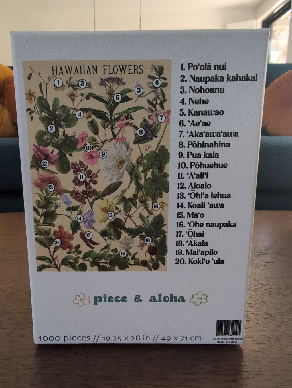 Hawaiian Flowers, 1000-piece puzzle, Surf Shack Puzzles