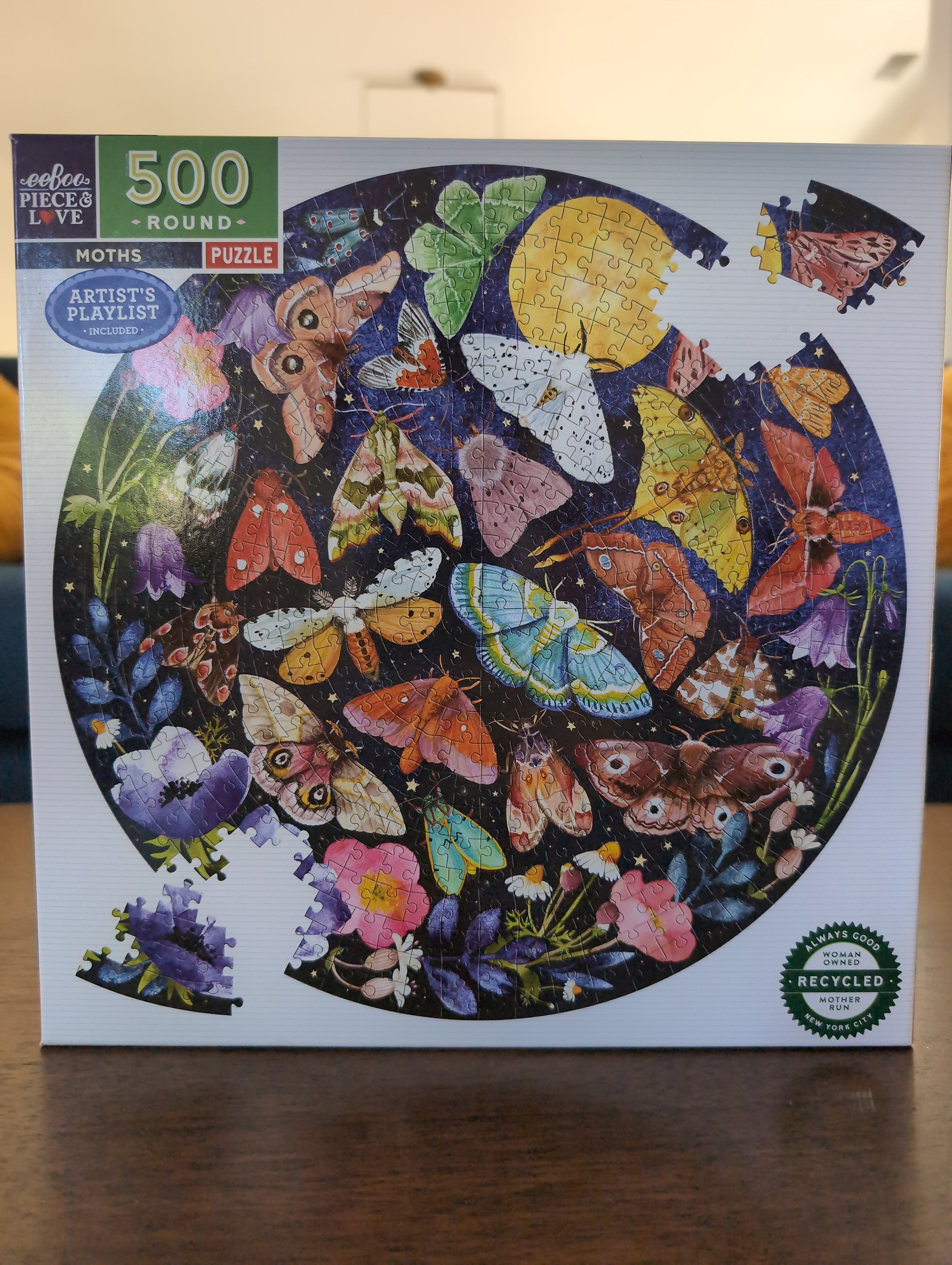 Moths, 500-piece round puzzle, eeBoo
