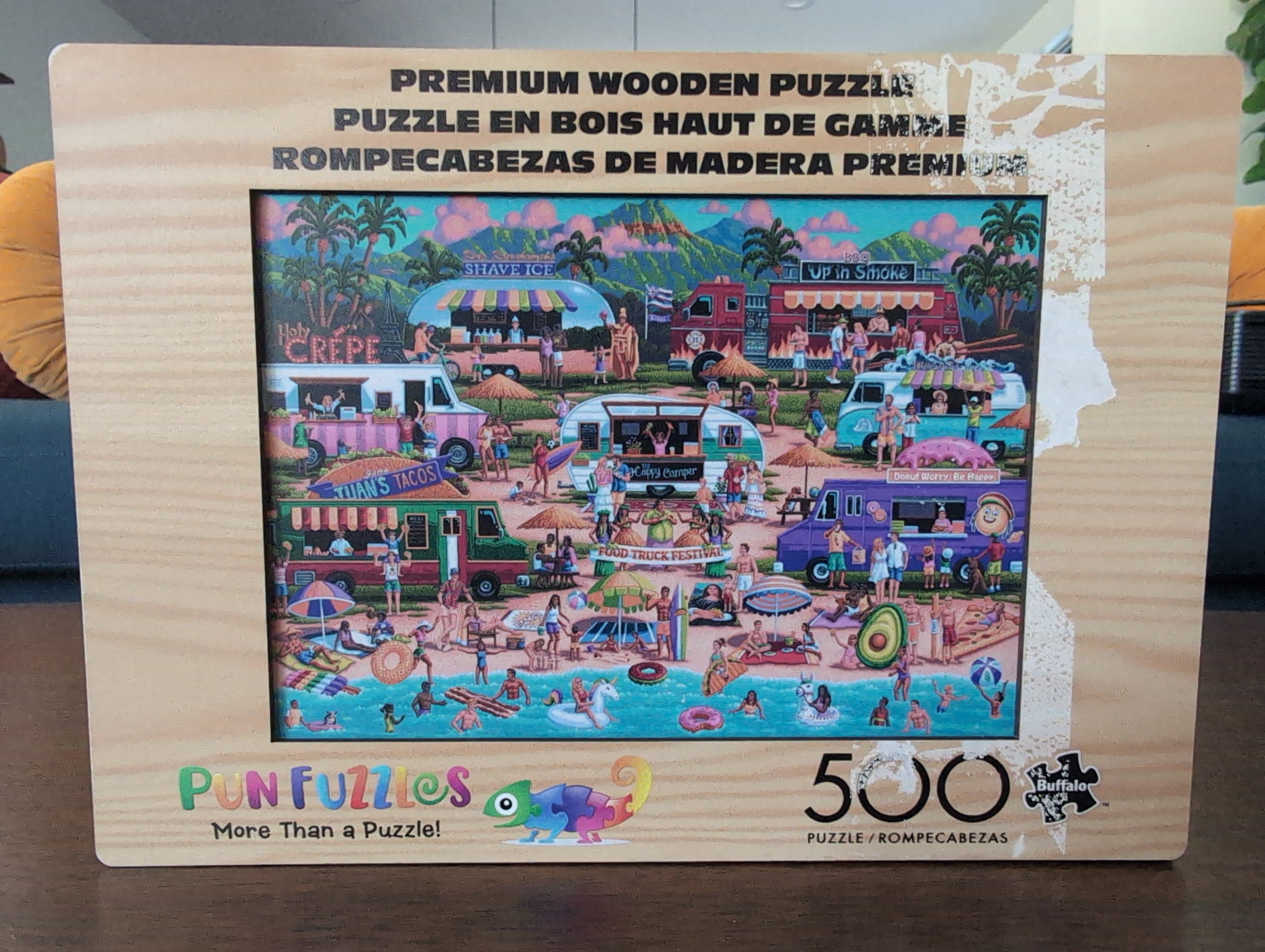 Hawaiian Food Truck Festival, 500-piece wooden puzzle, Buffalo Games