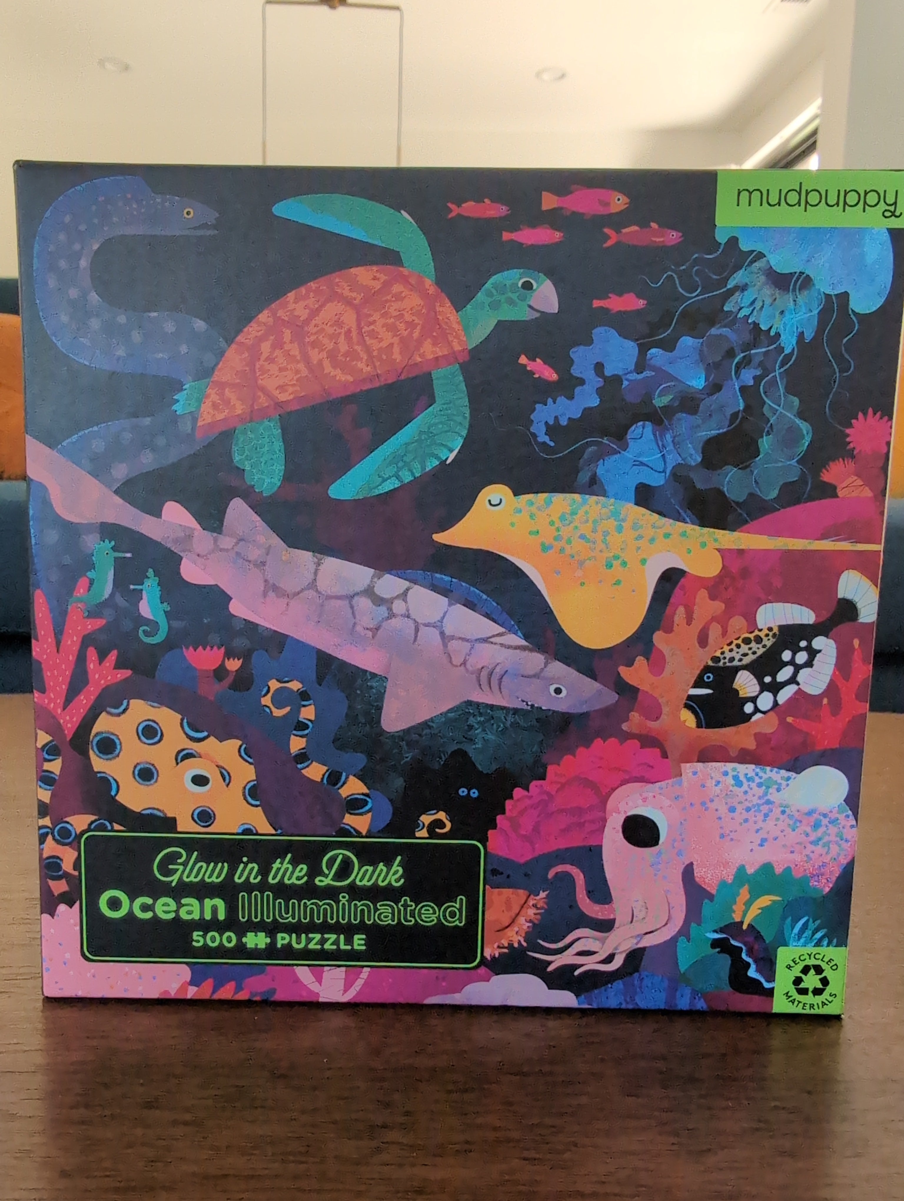 Ocean Illuminated, 500-piece glow-in-the-dark puzzle, Mudpuppy